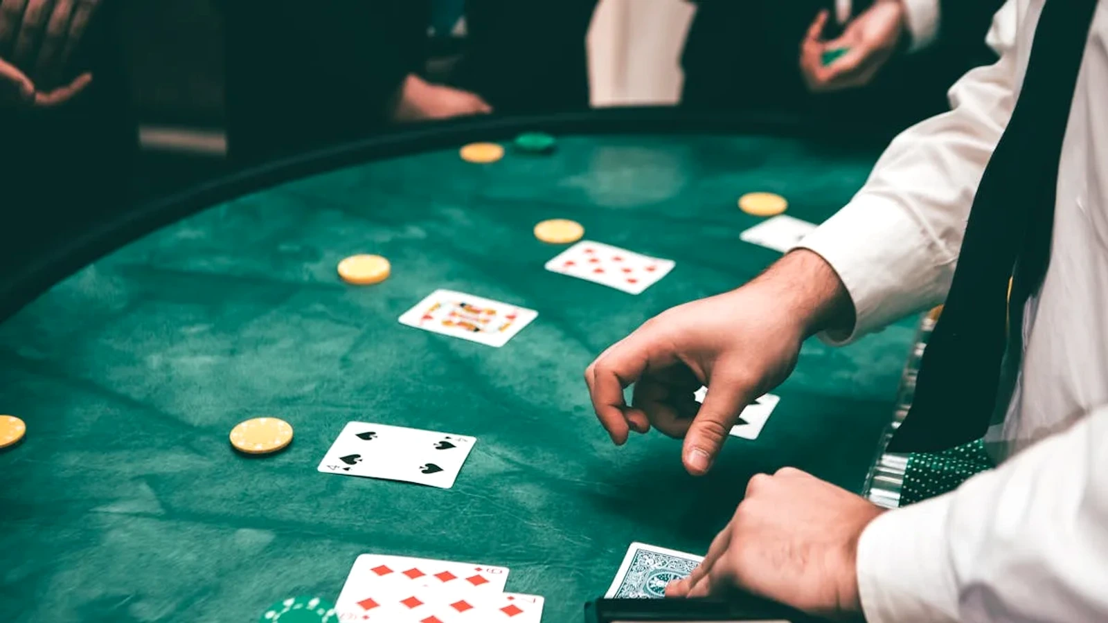 Kèo Tài Xỉu (Over/Under) Là Gì? Cách Đọc Tỷ Lệ Và Phân Tích Bàn Thắng
